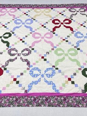 True Lover‘s Knot Patchwork Cotton Quilt Top/Topper Machine pieced 86x86”